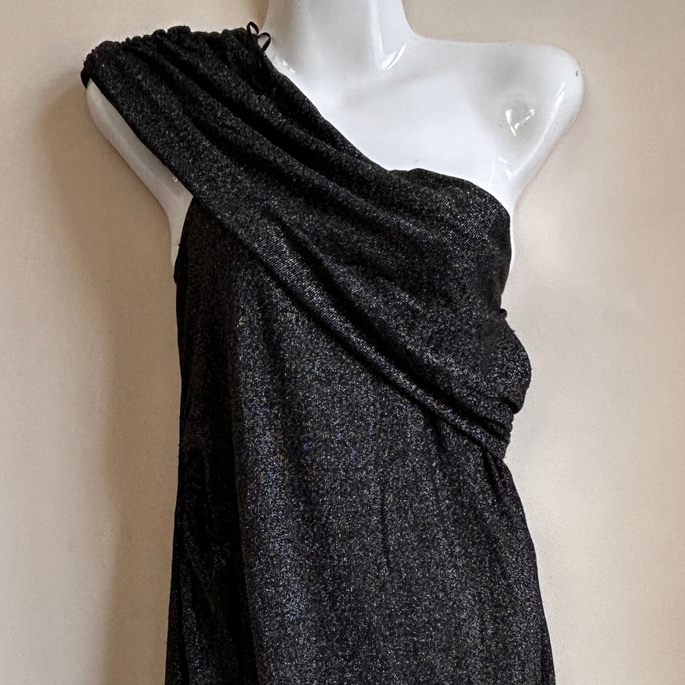 H&M Black One Shoulder Dress